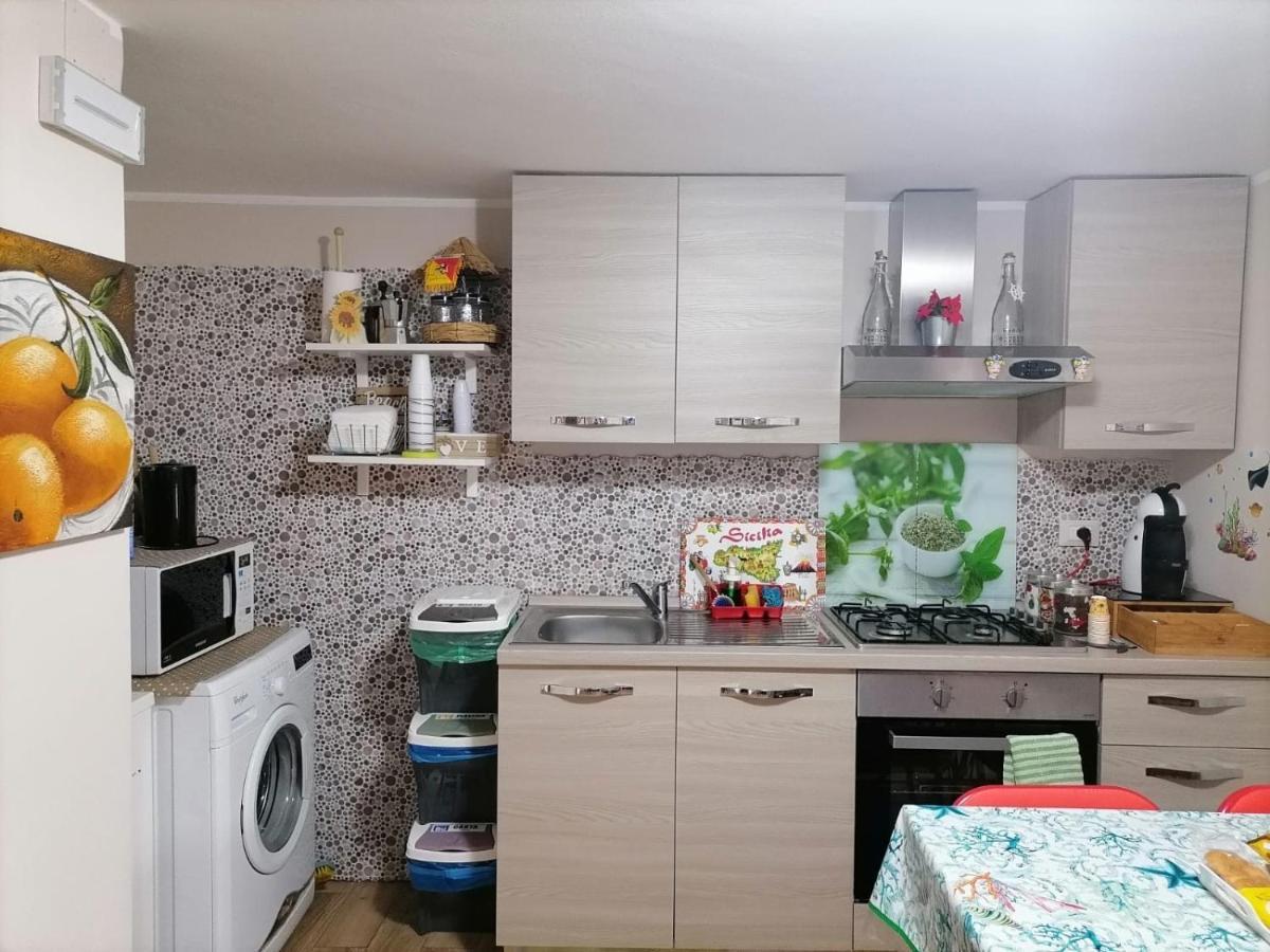 Apartmán Viky House CTA Exteriér fotografie