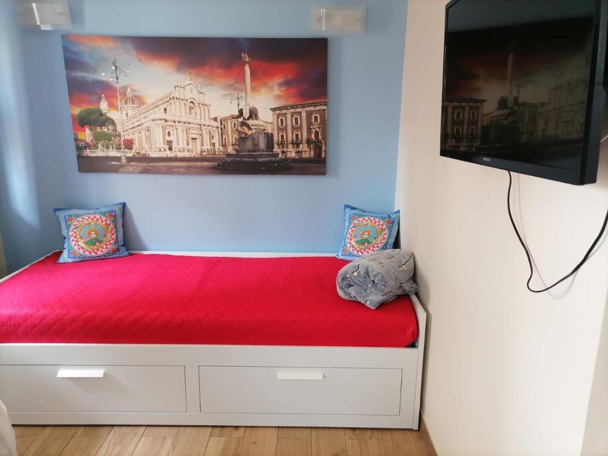 Apartmán Viky House CTA Exteriér fotografie