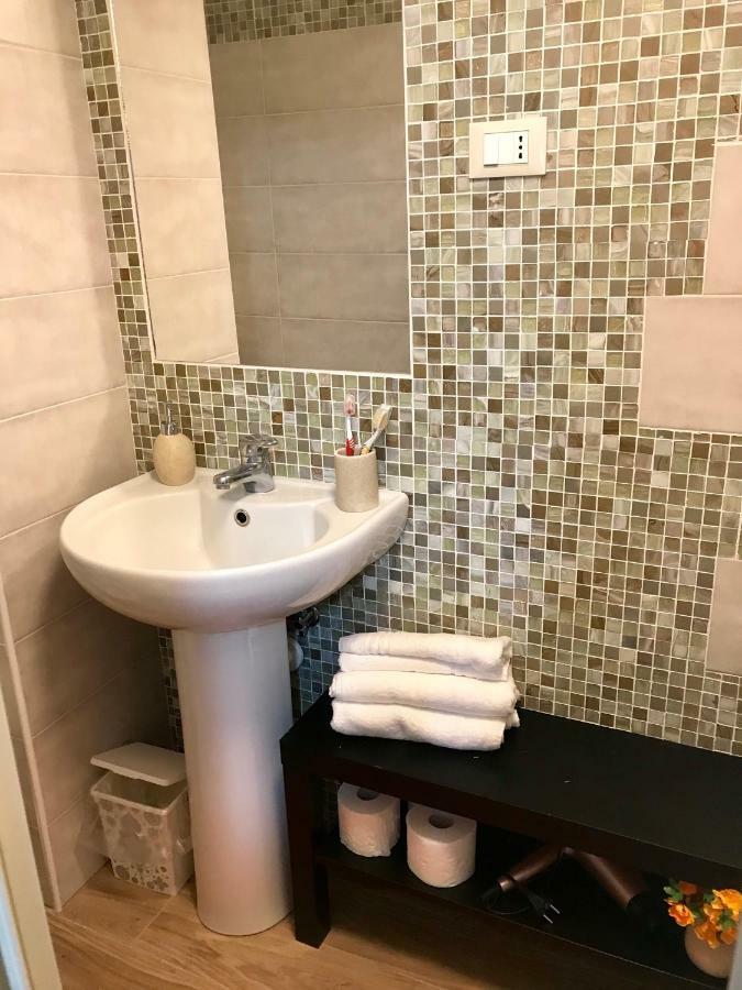 Apartmán Viky House CTA Exteriér fotografie